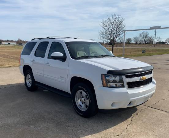 2013 TAHOE WITH CNG - cars & trucks - by dealer - vehicle automotive... for sale in Morris, OK – photo 2