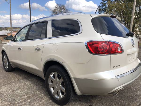 2010 BUICK ENCLAVE FULLY LOADED - cars & trucks - by owner - vehicle... for sale in Nashville, AR – photo 6