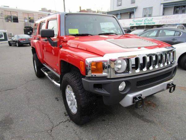 2008 HUMMER H3 Base 4x4 4dr SUV - EASY FINANCING! for sale in Waltham, MA – photo 2