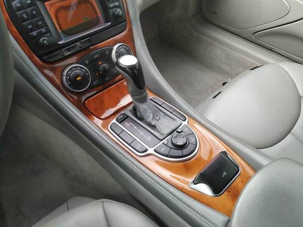 2004 Mercedes-Benz SL-Class SL500 2dr Convertible,Financing for sale in Stone Mountain, GA – photo 11