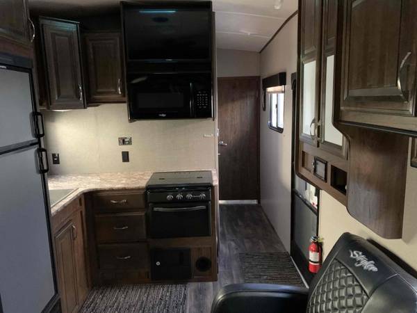 2018 Cruiser RV Stryker Buy Here, Pay Here Program Available - cars... for sale in Castle Rock, CO – photo 17