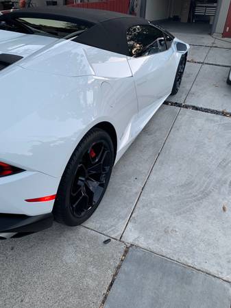 Lamborghini Huracán Spyder - cars & trucks - by owner - vehicle... for sale in Redwood City, CA – photo 4