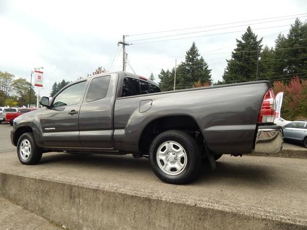 2011 Toyota Tacoma Truck 2WD Access I4 AT Extended Cab for sale in Vancouver, OR – photo 4