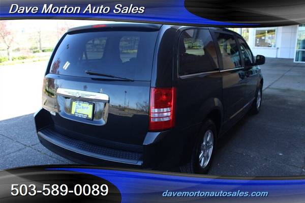 2008 Chrysler Town & Country Touring - - by dealer for sale in Salem, OR – photo 4