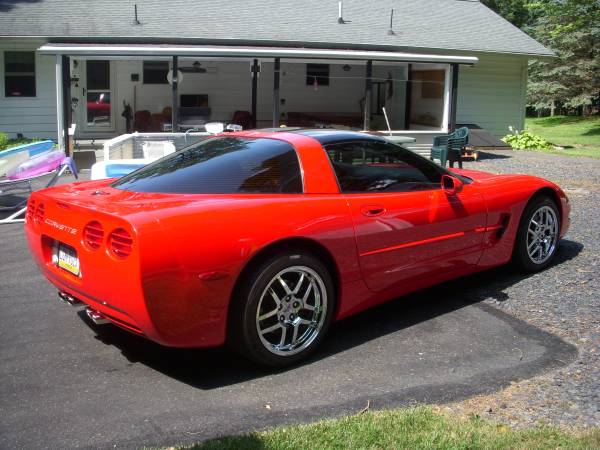 1998 CORVETTE COUPE - cars & trucks - by owner - vehicle automotive... for sale in Bartonsville, PA – photo 4