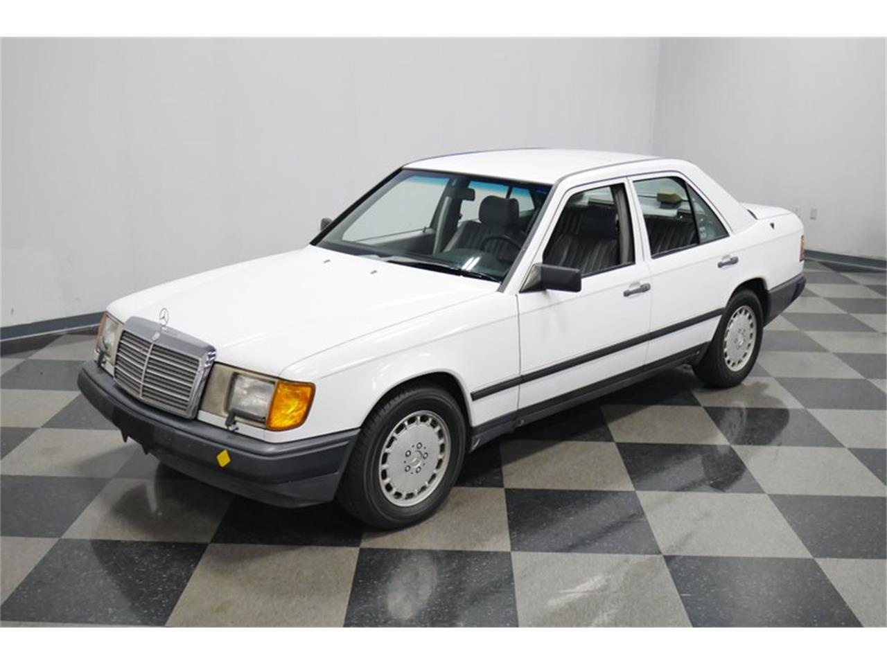 1987 Mercedes-Benz 300D for sale in Lavergne, TN – photo 22