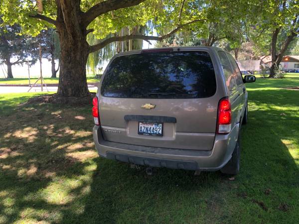 06 Chevrolet uplander - cars & trucks - by owner - vehicle... for sale in Eltopia, WA – photo 4