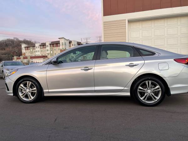 2018 Hyundai Sonata limited - cars & trucks - by dealer - vehicle... for sale in Newport, MN – photo 9