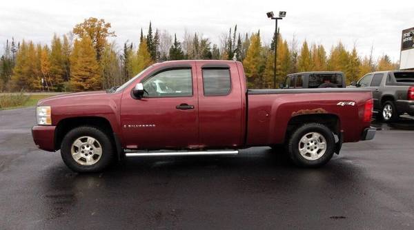 2008 Chevrolet Chevy Silverado 1500 LT1 4WD 4dr Extended Cab 6 5 ft for sale in Kalkaska, MI – photo 4