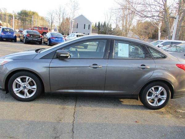 2014 Ford Focus SE Sedan - - by dealer - vehicle for sale in Somersworth , NH – photo 8