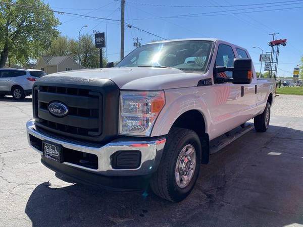 2015 Ford F250 Super Duty Crew Cab XLT Pickup 4D 8 ft Family Owned! for sale in Fremont, NE – photo 4