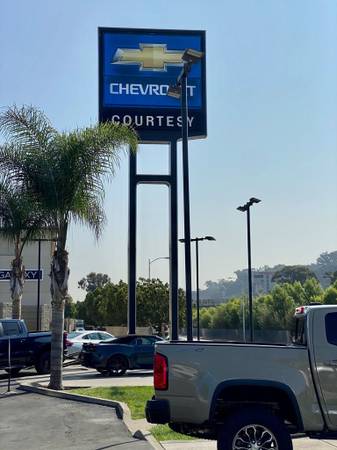 --* Make Offer *-- 2018 Chrysler 300 - cars & trucks - by dealer -... for sale in San Diego, CA – photo 12