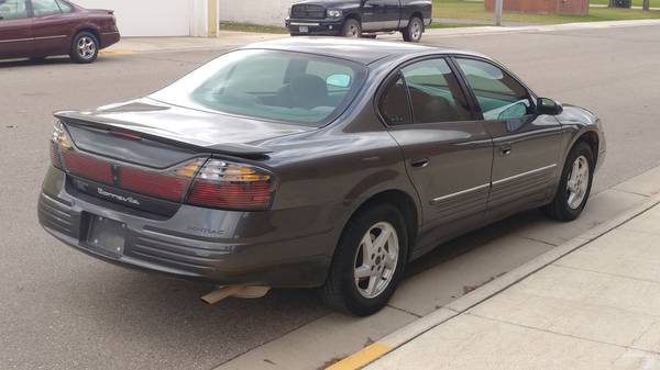 2003 Pontiac Bonneville SE - cars & trucks - by owner - vehicle... for sale in Browerville, MN – photo 6
