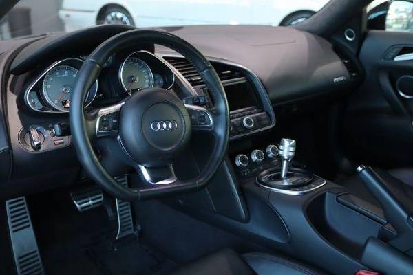 2009 Audi R8 Coupe quattro with Auto R tronic Financing Available.... for sale in CHANTILLY, District Of Columbia – photo 20