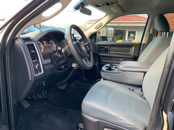 Stop By and Test Drive This 2017 Ram 3500 with 88,782 Miles-Hartford... for sale in South Windsor, CT – photo 11