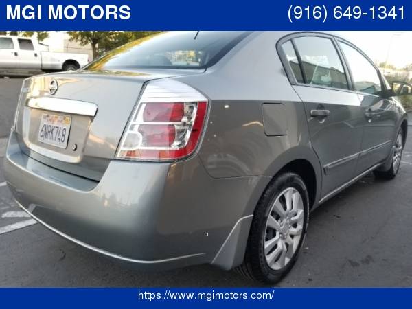 2010 Nissan Sentra 4dr Sdn I4 CVT 2.0 SR with Steering wheel mounted... for sale in Sacramento , CA – photo 7