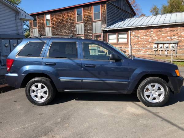 Stop By and Test Drive This 2009 Jeep Grand Cherokee with 83,-Hartford for sale in Suffield, CT – photo 2