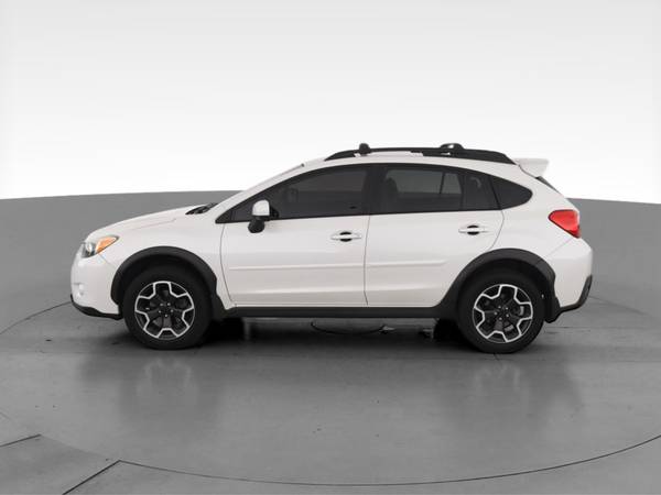 2013 Subaru XV Crosstrek Premium Sport Utility 4D hatchback White for sale in Atlanta, GA – photo 5