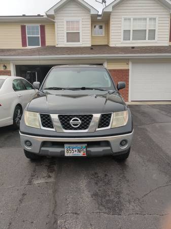 2005 Nissan Frontier 4x4 for sale in Saint Paul, MN – photo 2