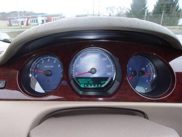 2006 BUICK LUCERNE CXS FWD - cars & trucks - by dealer - vehicle... for sale in Vestal, NY – photo 14