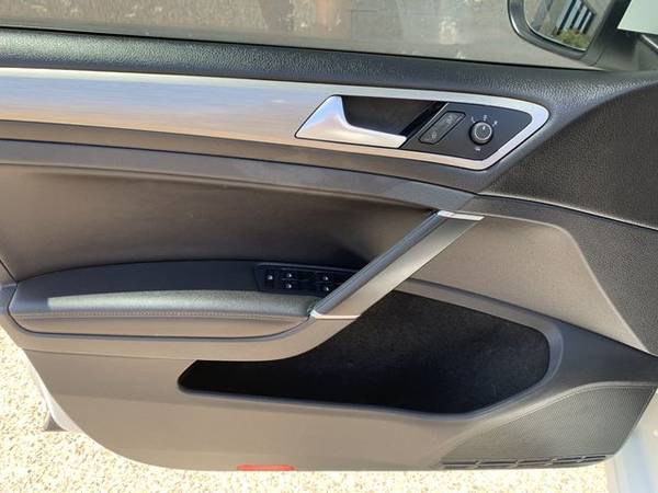 2015 Volkswagen Golf TDI SE Hatchback Sedan 4DHatchback - cars & for sale in Phoenix, AZ – photo 19
