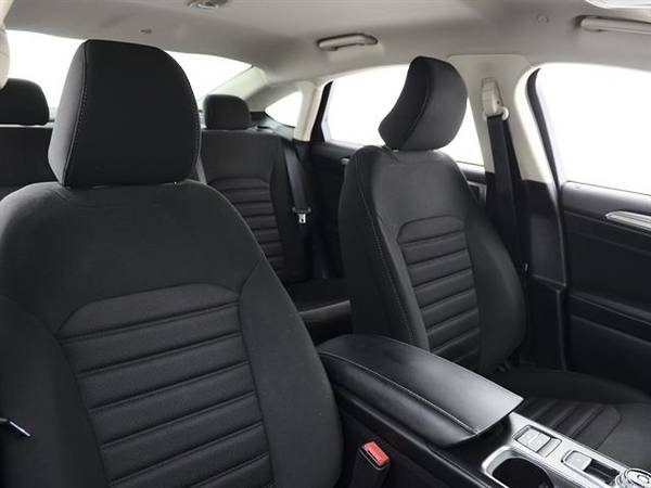 2017 Ford Fusion SE Hybrid Sedan 4D sedan WHITE - FINANCE ONLINE for sale in Cary, NC – photo 5