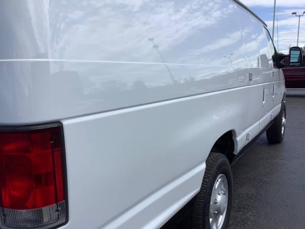 Clean Carfax! 2014 Ford E-250! Dependable! - - by for sale in Ortonville, OH – photo 12