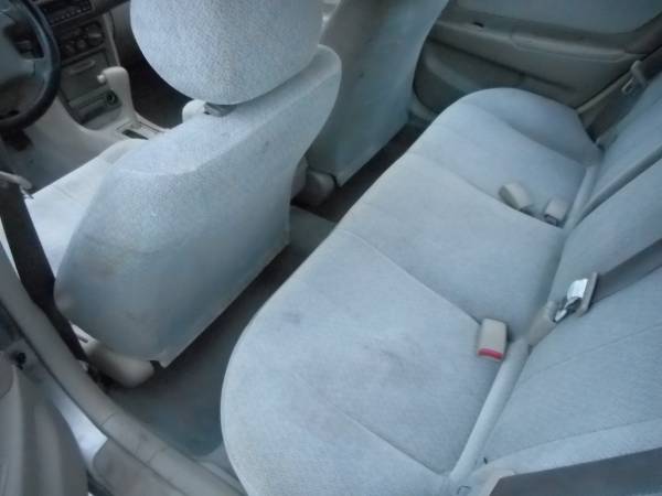 2002 Toyota Corolla clean run perfect cold air needs nothing for sale in Hallandale, FL – photo 4
