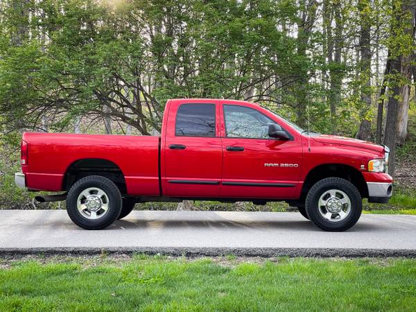 SOLD 2005 Dodge Ram 5 9 Cummins Diesel 4x4 (27k Miles) - cars & for sale in Other, NY – photo 7