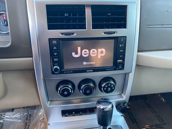 2010 Jeep Liberty Limited - cars & trucks - by dealer - vehicle... for sale in Framingham, MA – photo 17