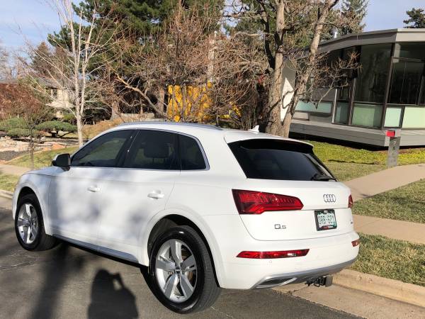 2018 Audi Q5 2.0T Prem Plus Pkg WHITE 9k miles - cars & trucks - by... for sale in Boulder, CO – photo 4