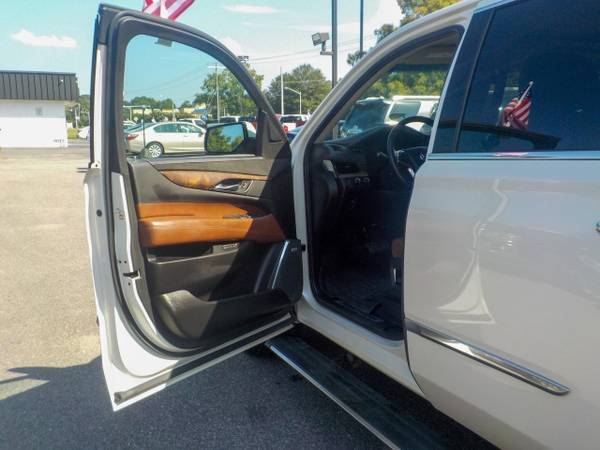 2015 Cadillac Escalade PREMIUM 4X4 LEATHER, REMOTE START, SUNROOFF for sale in Virginia Beach, VA – photo 18