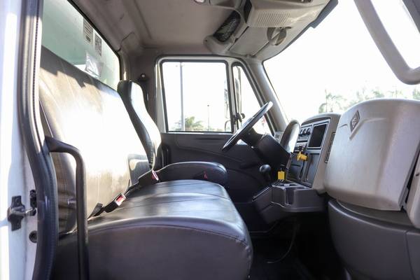 2018 International 4300 Diesel Dually Delivery Box Truck #33869 -... for sale in Fontana, CA – photo 20