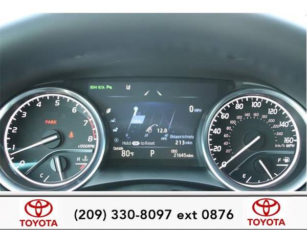 2018 Toyota Camry sedan XLE for sale in Stockton, CA – photo 5