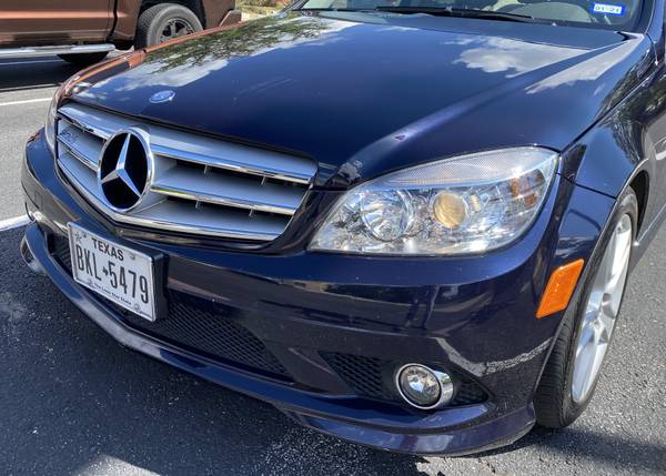 2011 Mercedes-Benz c300 - cars & trucks - by owner - vehicle... for sale in Spicewood, TX – photo 4