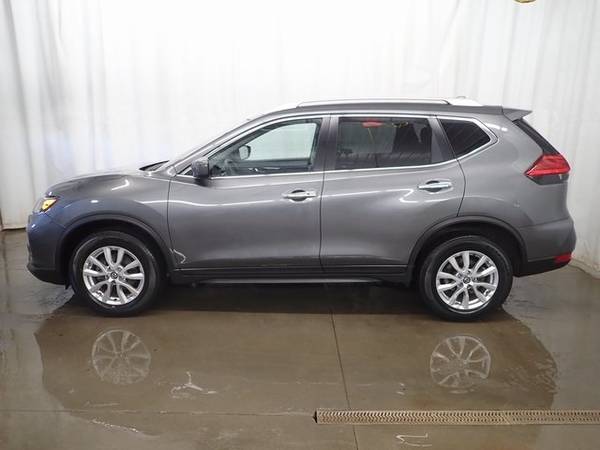 2017 Nissan Rogue SV for sale in Perham, MN – photo 16