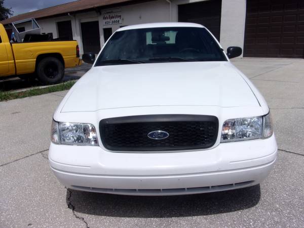 2011 FORD CROWN VIC 97K - cars & trucks - by dealer - vehicle... for sale in Cocoa, FL – photo 2