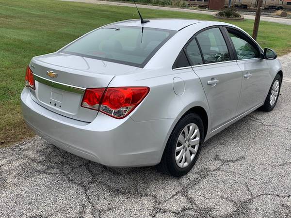 2011 CHEVROLET CRUZE LS SERVICED LOW MILES INSPECTED CLEAN - cars & for sale in Halethorpe, MD – photo 6