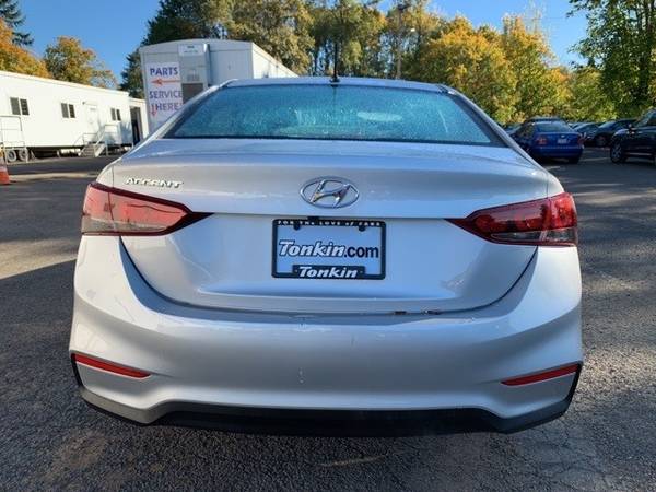 2018 Hyundai Accent SE Sedan Certified for sale in Gladstone, OR – photo 3