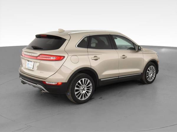 2017 Lincoln MKC Reserve Sport Utility 4D suv Gold - FINANCE ONLINE... for sale in West Palm Beach, FL – photo 11