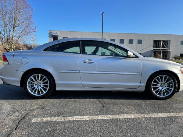 2007 Volvo C70 T5 Convertible 156K original miles automatic 2dr for sale in Lowell, MA – photo 4