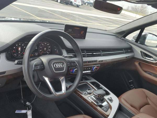 2019 Audi Q7 2.0T Premium Plus Sport Utility 4D suv Black - FINANCE... for sale in Phoenix, AZ – photo 22