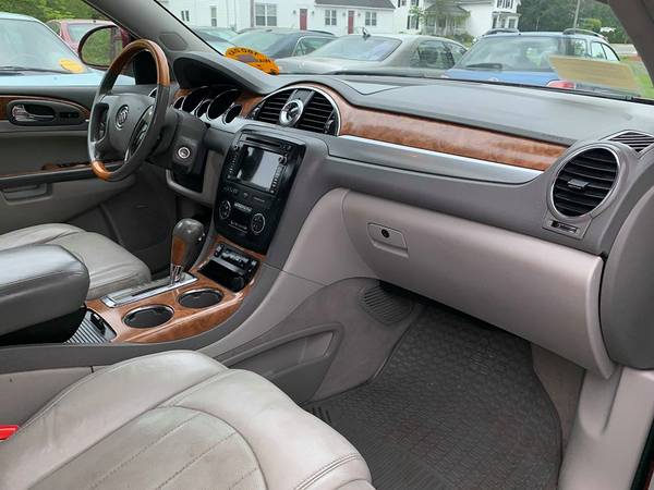 2008 Buick Enclave CXL AWD ( 6 MONTHS WARRANTY ) for sale in North Chelmsford, MA – photo 18