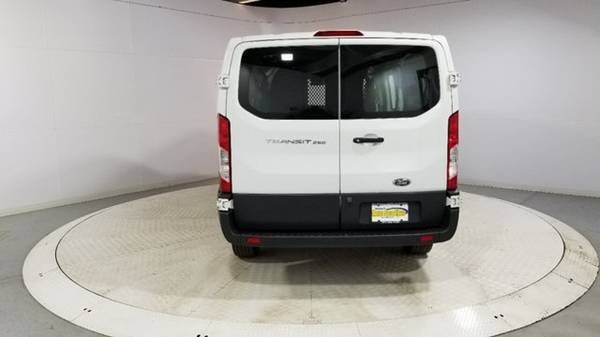 2018 Ford Transit Van T-250 130 Low Rf 9000 GVWR Swing-Out RH Dr for sale in Jersey City, NJ – photo 4