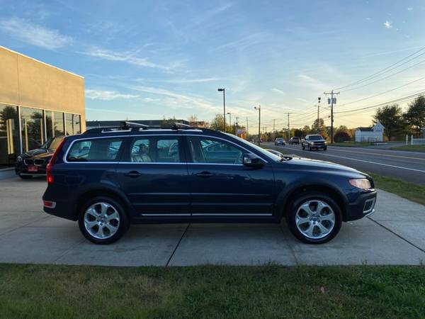 Check Out This Spotless 2011 Volvo XC70 with 114, 947 Miles-Hartford for sale in Meriden, CT – photo 7