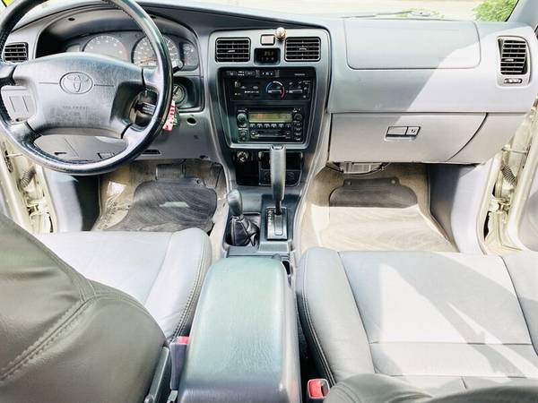 2000 Toyota 4Runner SR5 V6 4WD Leather - - by dealer for sale in Kent, WA – photo 13