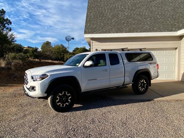 Toyota Tacoma 2016 - cars & trucks - by owner - vehicle automotive... for sale in Albuquerque, NM – photo 2