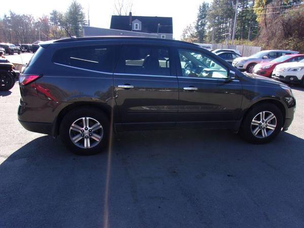 2015 Chevrolet Chevy Traverse LT AWD 4dr SUV w/2LT WE CAN FINANCE... for sale in Londonderry, NH – photo 3