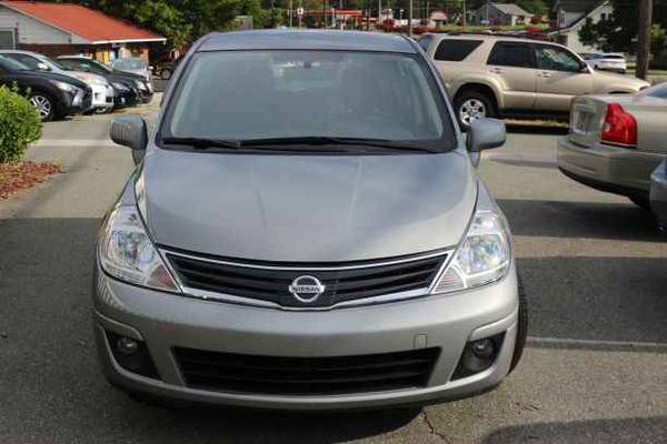 2012 NISSAN VERSA SL, CLEAN TITLE KEYLESS, DRIVES GREAT, CRUISE,... for sale in Graham, NC – photo 2