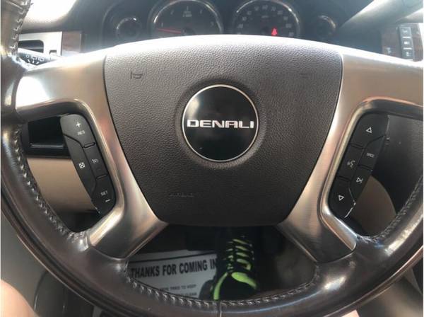 2007 GMC Yukon Denali Sport SUV AWD *Easy Financing* for sale in Phoenix, AZ – photo 8